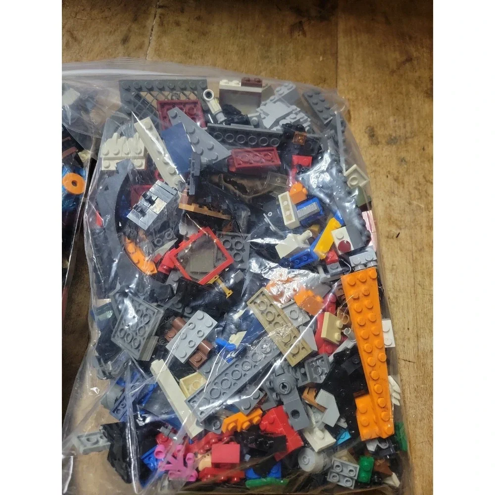 Huge mixed lot of Lego 5lbs Building blocks loose parts & pcs Toy box clean out